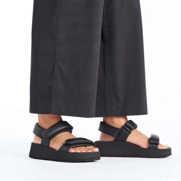 Birkenstock Theda Leather Platform Sandals in Black Size 38 (7.5) - Picture 1 of 12